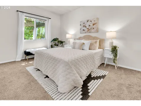 6028 SE Gladstone Street Portland OR 97206