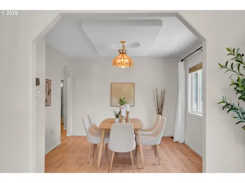6028 SE Gladstone Street Portland OR 97206