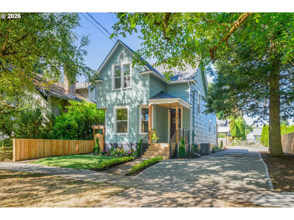 7939 N Dana Avenue Portland OR 97203