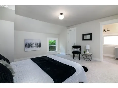 7939 N Dana Avenue Portland OR 97203