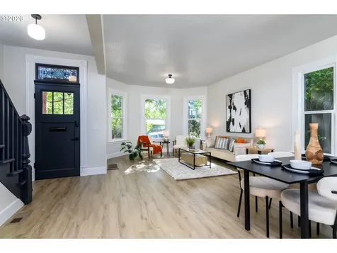 7939 N Dana Avenue Portland OR 97203