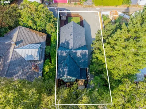 7939 N Dana Avenue Portland OR 97203
