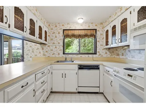 17515 SW Cheyenne Way Tualatin OR 97062