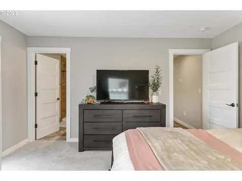 15915 Harold Avenue Milwaukie OR 97267