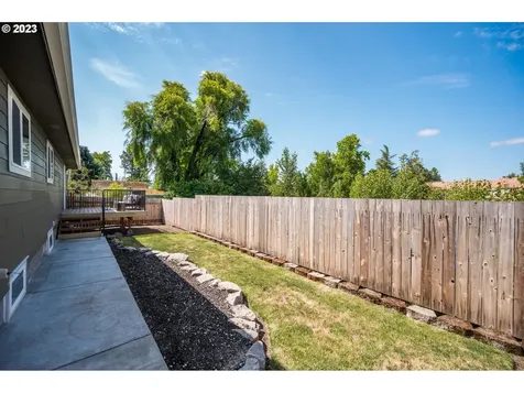 15915 Harold Avenue Milwaukie OR 97267