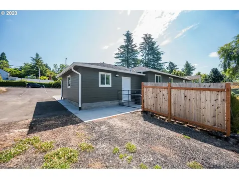 15915 Harold Avenue Milwaukie OR 97267
