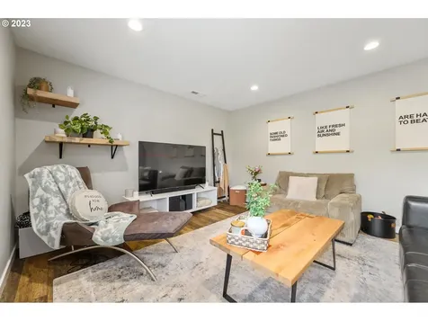 15915 Harold Avenue Milwaukie OR 97267