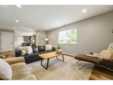 15915 Harold Avenue Milwaukie OR 97267