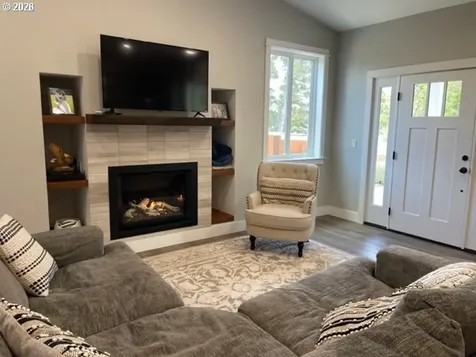 88051 Lake Point Drive Florence OR 97439