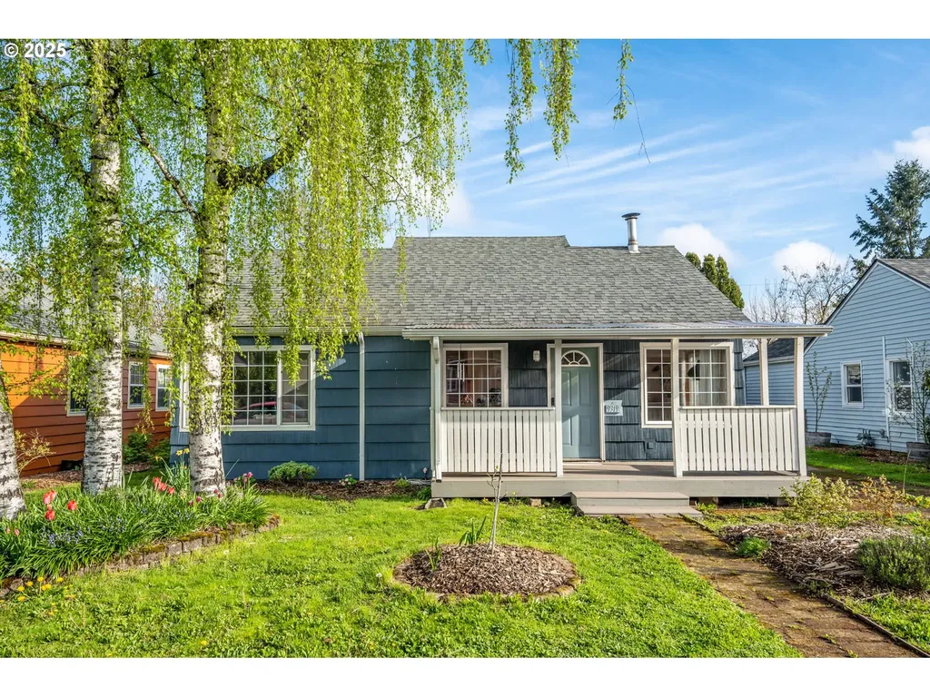 9319 SE Taylor Street Portland OR 97216
