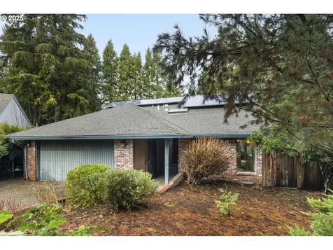 16425 NE Fargo Court Portland OR 97230