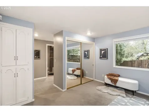 16425 NE Fargo Court Portland OR 97230
