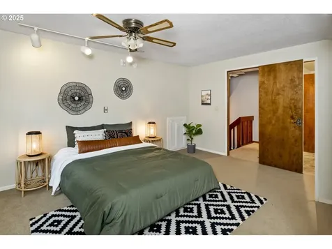16425 NE Fargo Court Portland OR 97230