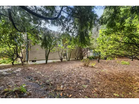 16425 NE Fargo Court Portland OR 97230