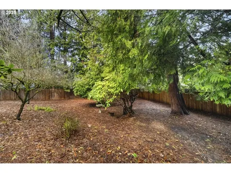 16425 NE Fargo Court Portland OR 97230