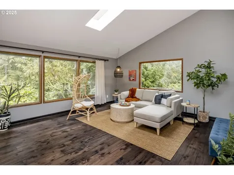 16425 NE Fargo Court Portland OR 97230
