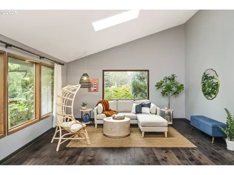 16425 NE Fargo Court Portland OR 97230