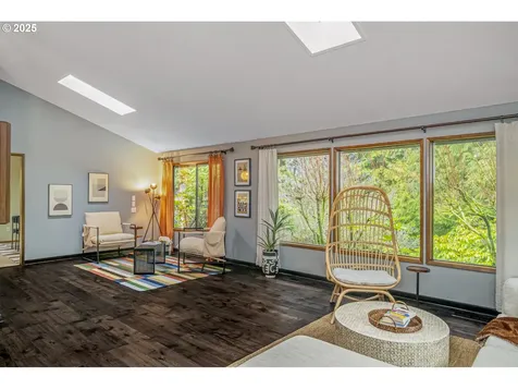 16425 NE Fargo Court Portland OR 97230