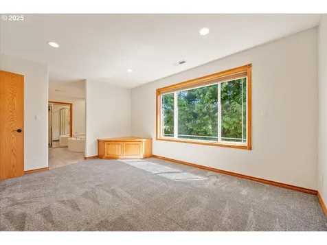 1534 SE Hale Court Gresham OR 97080