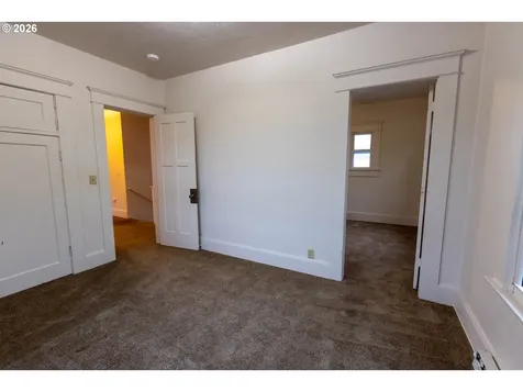 2306 3rd Street Tillamook OR 97141