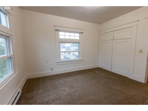 2306 3rd Street Tillamook OR 97141