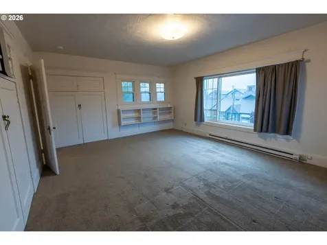 2306 3rd Street Tillamook OR 97141
