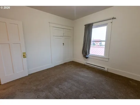 2306 3rd Street Tillamook OR 97141