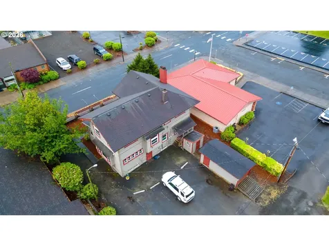2306 3rd Street Tillamook OR 97141