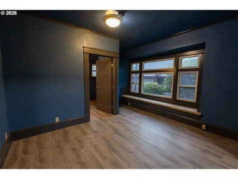 2306 3rd Street Tillamook OR 97141