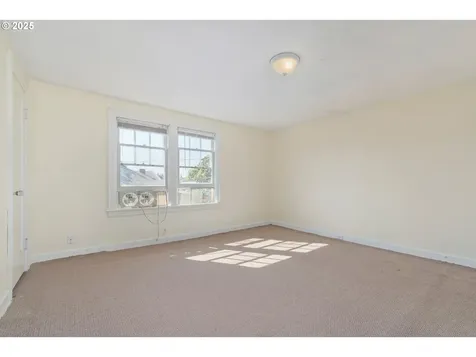 105 Thomason Lane Eugene OR 97404