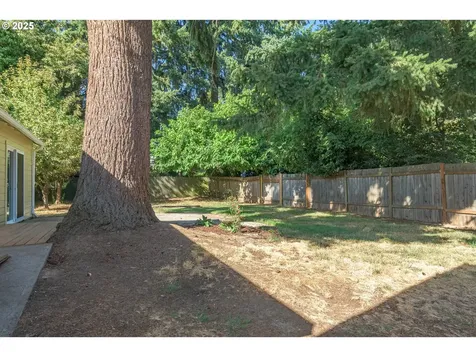 105 Thomason Lane Eugene OR 97404
