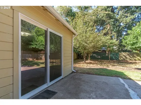 105 Thomason Lane Eugene OR 97404