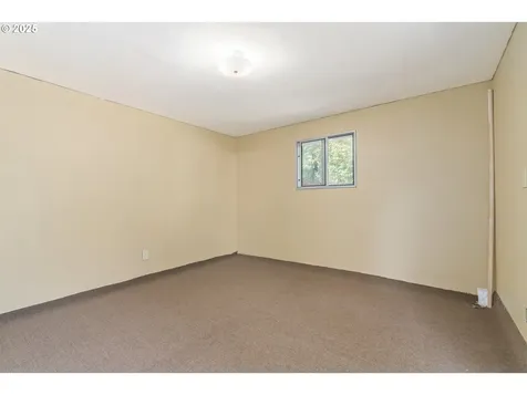105 Thomason Lane Eugene OR 97404