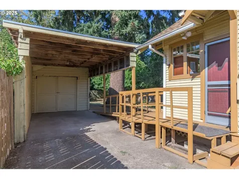 105 Thomason Lane Eugene OR 97404