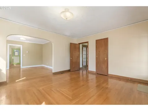 105 Thomason Lane Eugene OR 97404