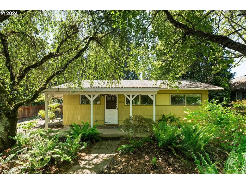 6606 N Seneca Street Portland OR 97203