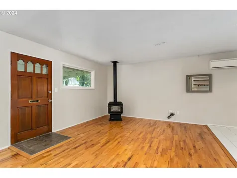 6606 N Seneca Street Portland OR 97203