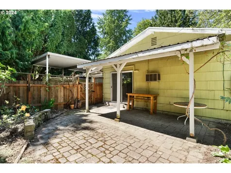 6606 N Seneca Street Portland OR 97203