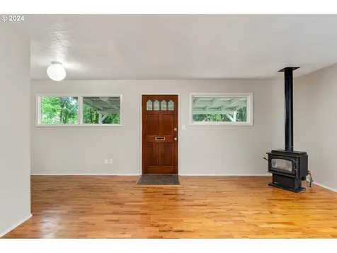 6606 N Seneca Street Portland OR 97203