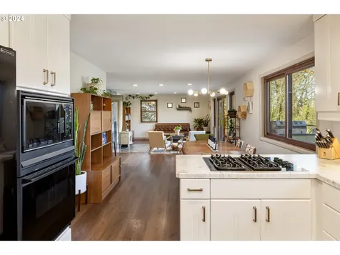 4335 Sw Cullen Boulevard Portland OR 97221
