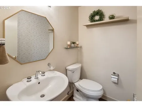 4335 Sw Cullen Boulevard Portland OR 97221