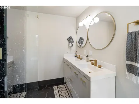 4335 Sw Cullen Boulevard Portland OR 97221