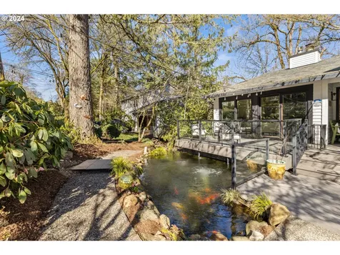 4335 Sw Cullen Boulevard Portland OR 97221