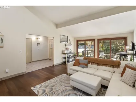 4335 Sw Cullen Boulevard Portland OR 97221