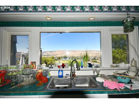 1511 Quinton Street The Dalles OR 97058