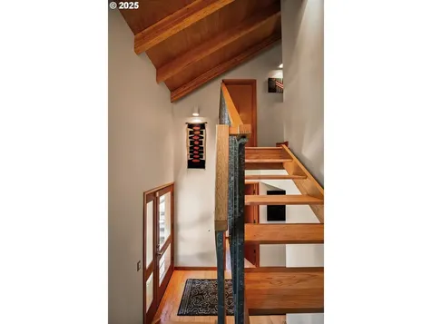 5312 SW Burton Drive Portland OR 97221
