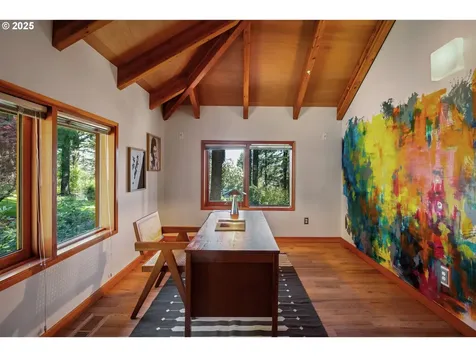 5312 SW Burton Drive Portland OR 97221