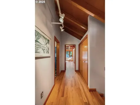 5312 SW Burton Drive Portland OR 97221