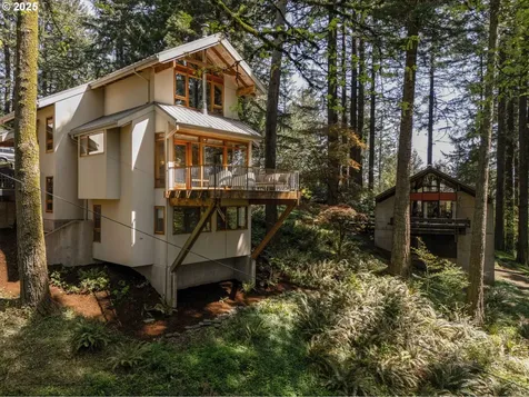 5312 SW Burton Drive Portland OR 97221