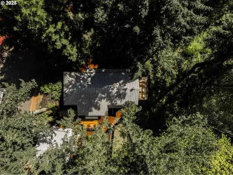 5312 SW Burton Drive Portland OR 97221